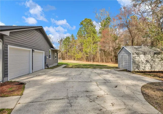 Homes for sale in Parkton, NC | 305 E Third St, Parkton, NC 28371 | MLS# 760186
