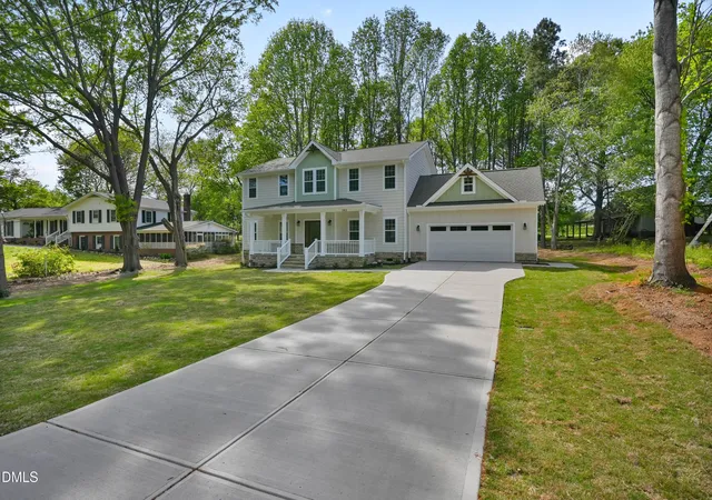 Photo 4 of Sale Pending at 303 Edgewater Dr, Broadway, NC 27505 | MLS# 10159160 | Listing updated on 2026-07-18