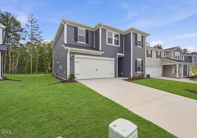 Photo 3 of Single family home for sale at 2127 Topsail Rd, Durham, NC 27704 | MLS# 10160102 | Listing updated on 2026-07-29