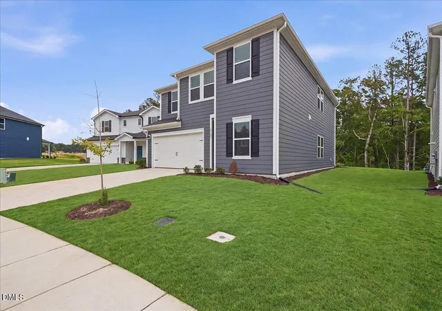 Photo 3 of Single family home for sale at 2127 Topsail Rd, Durham, NC 27704 | MLS# 10160102 | Listing updated on 2026-07-29