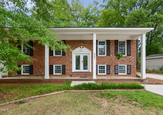 Photo 2 of Sale Pending at 4501 Ryegate Dr, Raleigh, NC 27604 | MLS# 10165680 | Listing updated on 2026-07-18