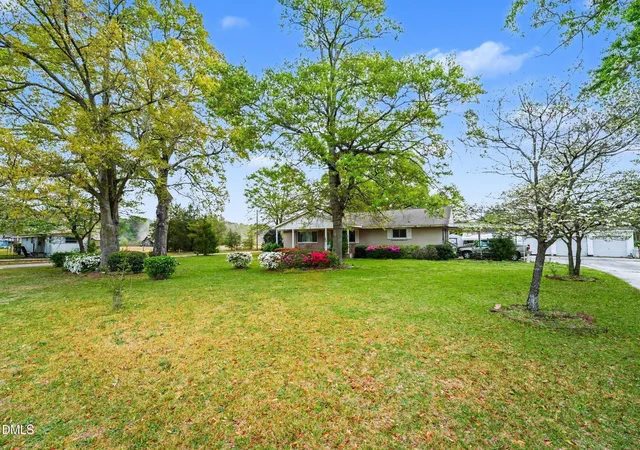 5th image of 1411 Seabrook School Rd, Fayetteville, NC 28312 | MLS# 10161581