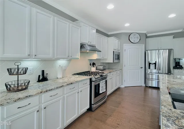 Photo 5 of Single Family Residence at 1117 Hooper Pl, Durham, NC 27703 | MLS# 10160562 | | Sold on 2026-06-29
