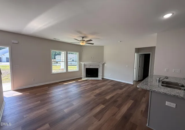 4th image of 226 Mangrove Ct, Four Oaks, NC 27524 | MLS# 10173262
