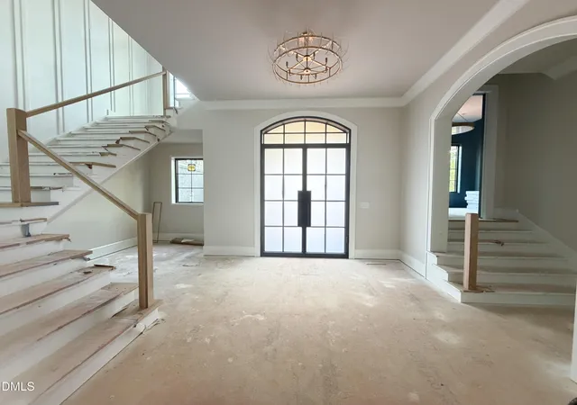 Photo 3 of Mansion for sale at 508 Oakland Dr, Raleigh, NC 27609 | MLS# 10158228 | Listing updated on 2026-09-09