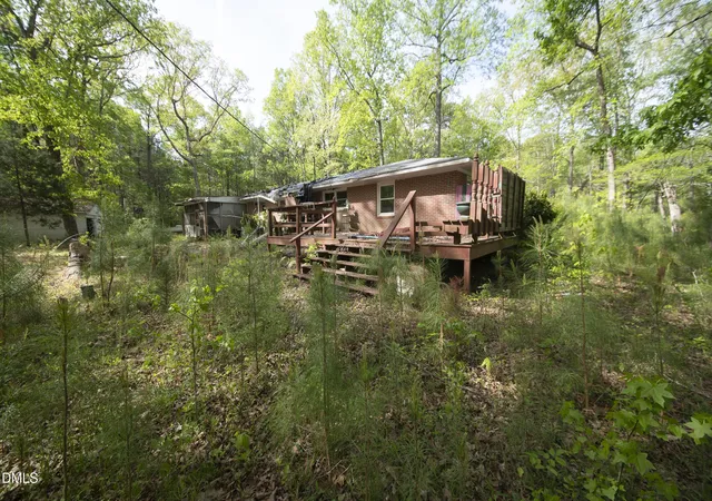 Photo 5 of Single family home for sale at 7202 Old Nc 86, Chapel Hill, NC 27516 | MLS# 10157918 | Listing updated on 2026-07-18