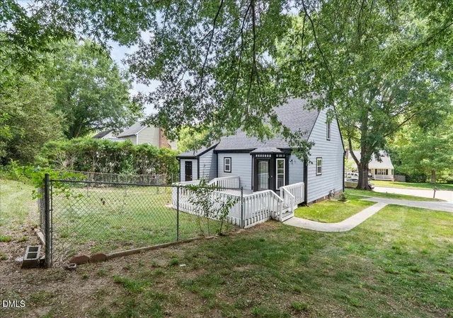 Photo 4 of Single family home for sale at 110 Quail Ridge, Henderson, NC 27536 | MLS# 10162776 | Listing updated on 2026-08-18