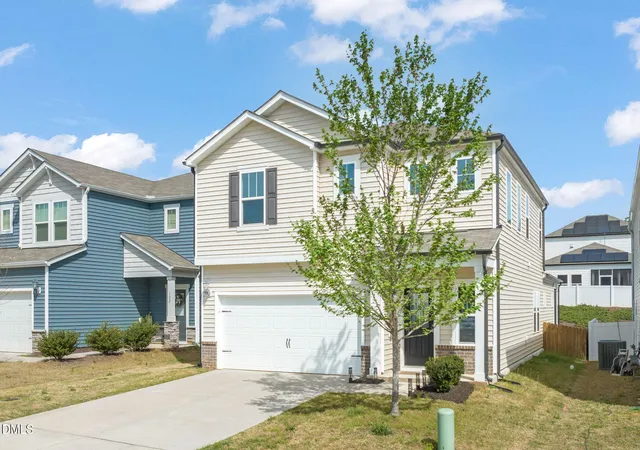 Homes for sale in Clayton, NC | 92 White Ash Dr, Clayton, NC 27527 | MLS# 10158467