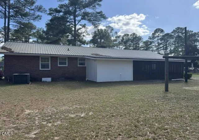 Photo 4 of Ranch at 204 Lane St, Maxton, NC 28364 | MLS# 10159777 |  | Sold on 2026-07-17