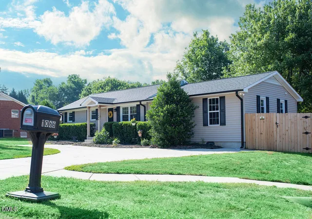 1st image of 1066 S Third St, Mebane, NC 27302 | MLS# 10159320