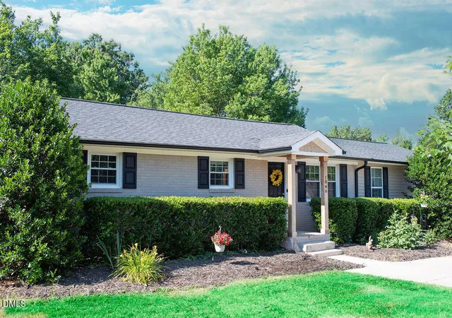 3rd image of 1066 S Third St, Mebane, NC 27302 | MLS# 10159320