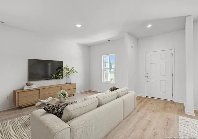 Photo 4 of Single Family Residence at 512 Bartley St, Vass, NC 28394 | MLS# 760292 |  | Sold on 2026-08-27