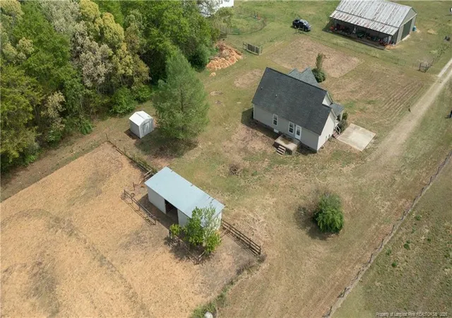 Photo 5 of Single Family Residence at 6758 Parkton Rd, Parkton, NC 28371 | MLS# 760412 |  | Sold on 2026-05-28