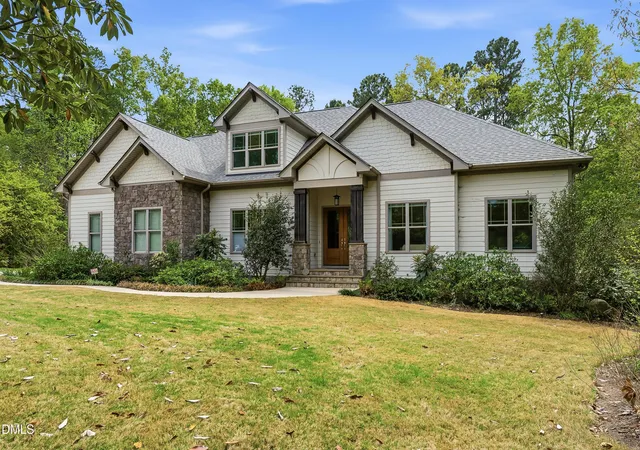 Photo 3 of Single family home for sale at 10004 Sandcreek Ct, Chapel Hill, NC 27517 | MLS# 10159341 | Listing updated on 2026-08-09