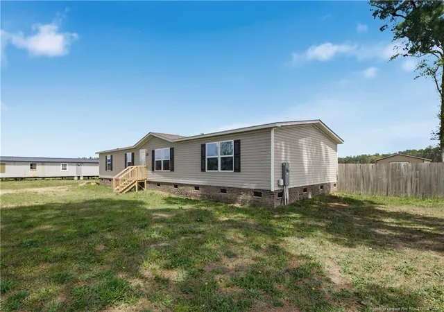 Photo 3 of Manufactured On Land at 1235 Martin Rd, Saint Pauls, NC 28384 | MLS# 760245 | | Sold on 2026-05-22