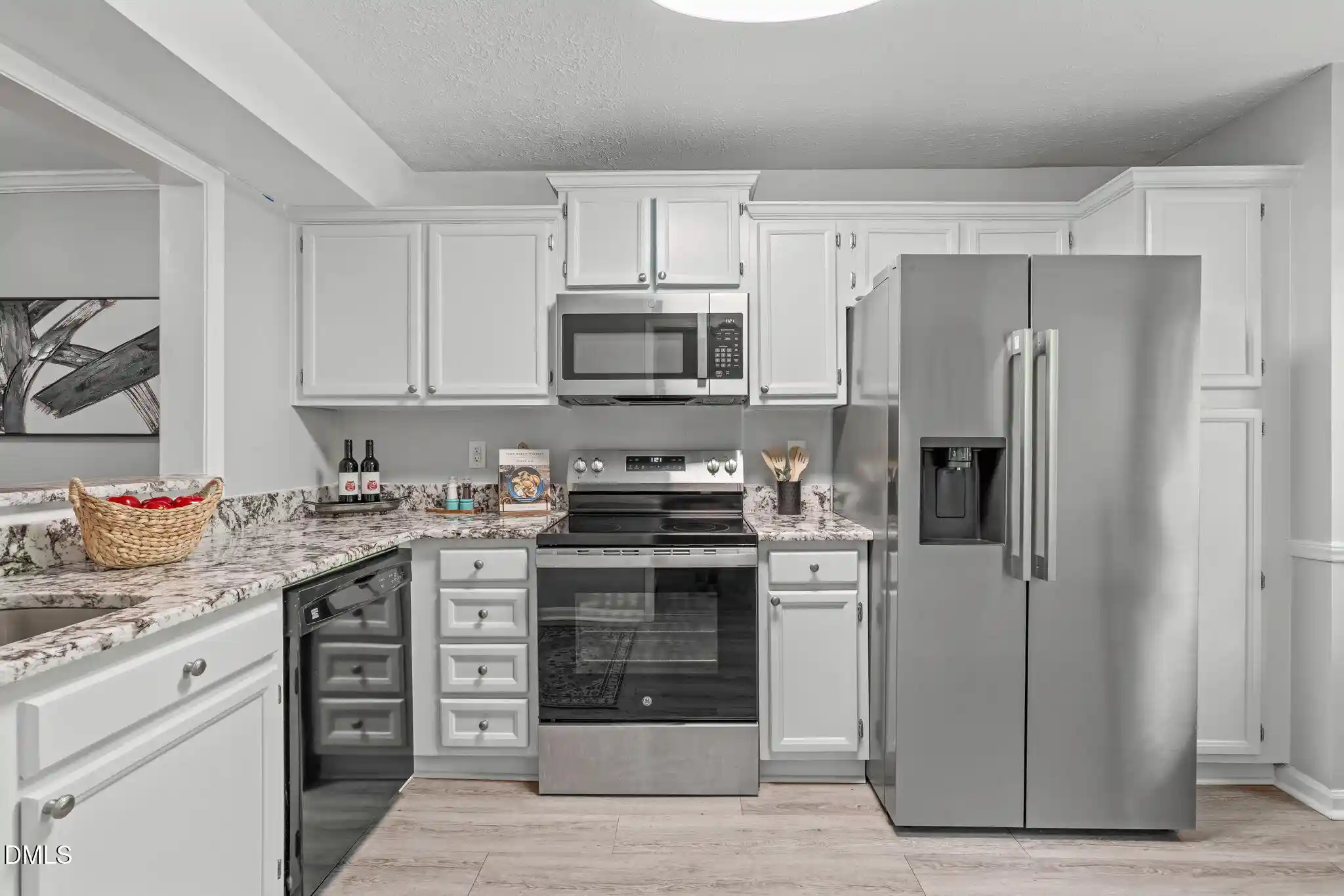 Listing Photo 2 - Condo for sale in 203 Oak Holw Ct located at 203 Oak Holw Ct, Raleigh, NC 27613 - Unit 203 Oak Holw Ct