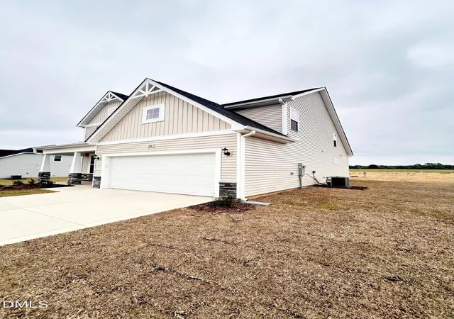 Photo 2 of Single family home for sale at 102 Maverick Ln, Dunn, NC 28334 | MLS# 10159274 | Listing updated on 2026-09-14