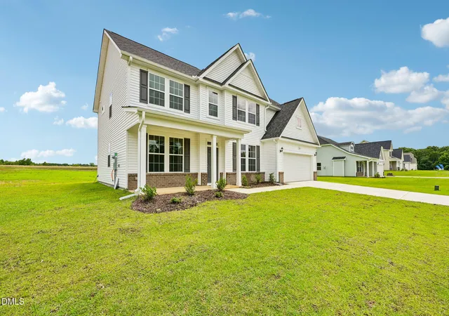 Photo 3 of Single family home for sale at 146 Maverick Ln, Dunn, NC 28334 | MLS# 10159276 | Listing updated on 2026-09-14