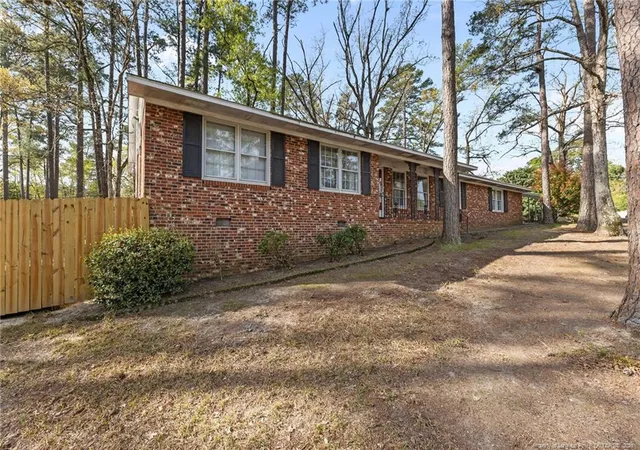 Photo 3 of Single family home for sale at 2125 Forest Hills Dr, Fayetteville, NC 28303 | MLS# 760405 | Listing updated on 2026-08-25