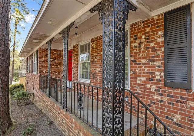 Photo 4 of Single family home for sale at 2125 Forest Hills Dr, Fayetteville, NC 28303 | MLS# 760405 | Listing updated on 2026-08-25