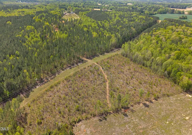 5th image of 1142 Acre Social Plain Rd, Middlesex, NC 27557 | MLS# 10159396
