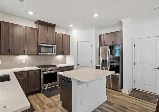 Photo 4 of Single family home for sale at 1041 Ringhill Blf Dr, Durham, NC 27704 | MLS# 10158855 | Listing updated on 2026-07-31