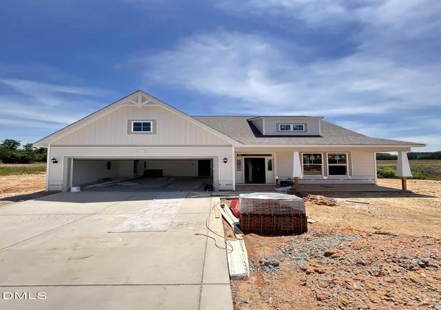 Photo 1 of Single family home for sale at 417 Maverick Ln, Dunn, NC 28334 | MLS# 10161593 | Listing updated on 2026-09-14