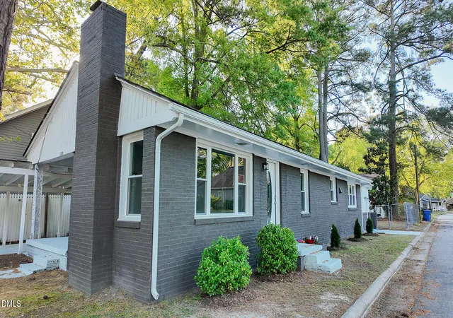 Homes for sale in Wilson, NC | 1100 Rountree Ave Se, Wilson, NC 27893 | MLS# 10159724