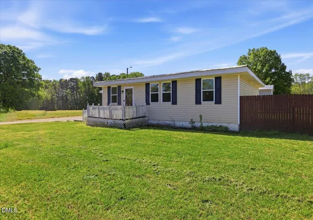 Photo 3 of Single Family Residence at 334 Perry Curtis Rd, Zebulon, NC 27597 | MLS# 10158975 | | Sold on 2026-05-29