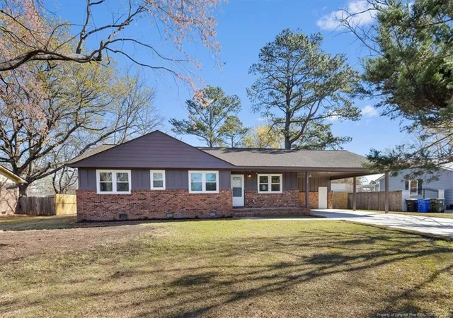 Photo 2 of Single family home for sale at 716 Dowfield Dr, Fayetteville, NC 28311 | MLS# 760475 | Listing updated on 2026-09-20