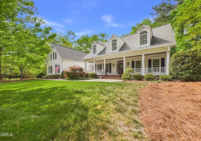 3rd image of 5404 Turtlehead Ct, Holly Springs, NC 27540 | MLS# 10158930