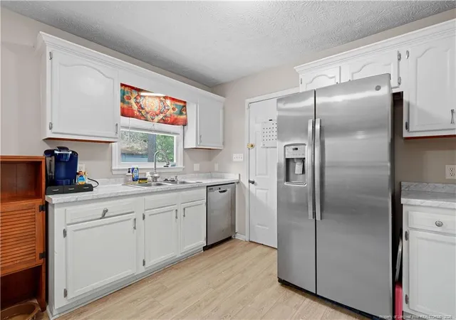 Photo 5 of Single Family Residence at 86 Londontown Dr, Spring Lake, NC 28390 | MLS# 760151 | | Sold on 2026-05-14