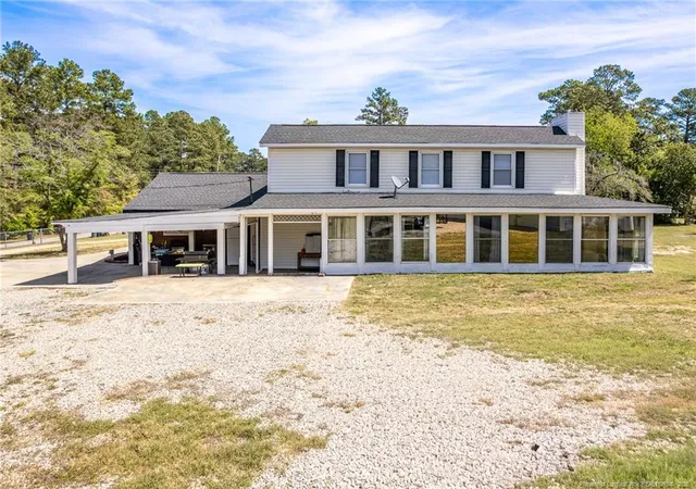 2nd image of 3402 Seven Mountain Dr, Fayetteville, NC 28306 | MLS# 760376