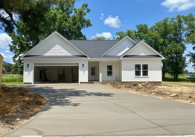 Homes for sale in Fremont, NC | 505 N Hillandale Dr, Fremont, NC 27830 | MLS# 10160435