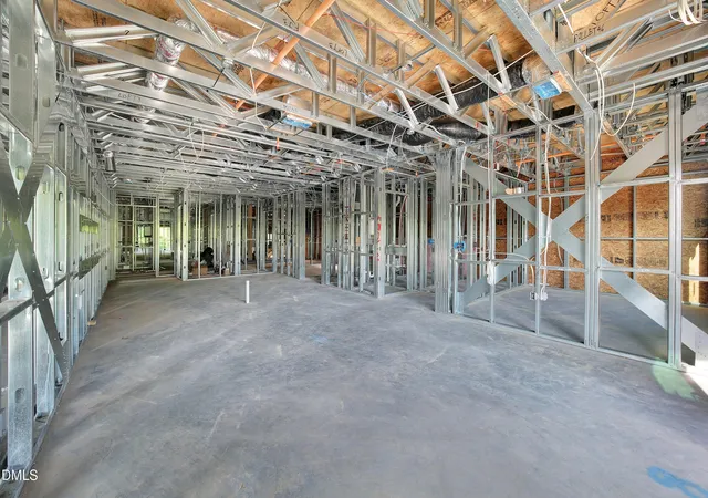 4th image of 709 E Lenoir St #205, Raleigh, NC 27601 | MLS# 10159707