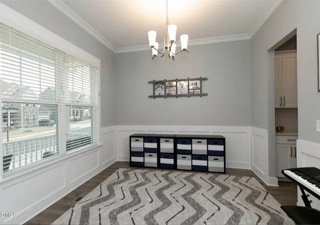 3rd image of 613 White Oak Pond Rd, Apex, NC 27523 | MLS# 10159563