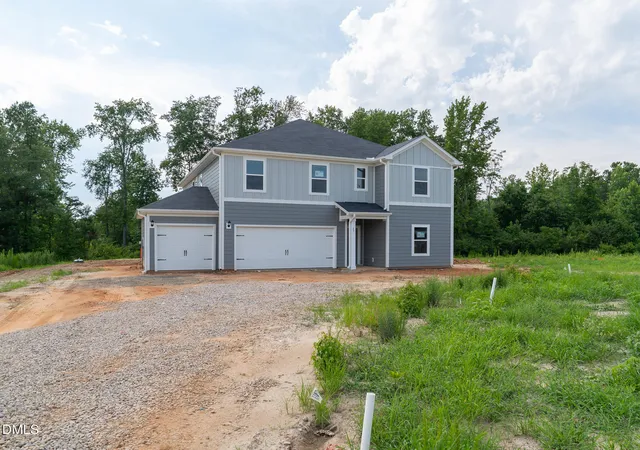 Photo 1 of Single family home for sale at 63 Stradshire Ct, Zebulon, NC 27597 | MLS# 10160602 | Listing updated on 2026-09-02