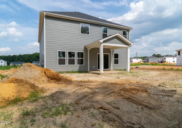 Photo 2 of Single family home for sale at 63 Stradshire Ct, Zebulon, NC 27597 | MLS# 10160602 | Listing updated on 2026-09-02