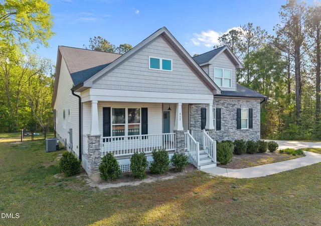 Photo 1 of Single family home for sale at 952 Brantleytown Rd, Zebulon, NC 27597 | MLS# 10160484 | Listing updated on 2026-08-31