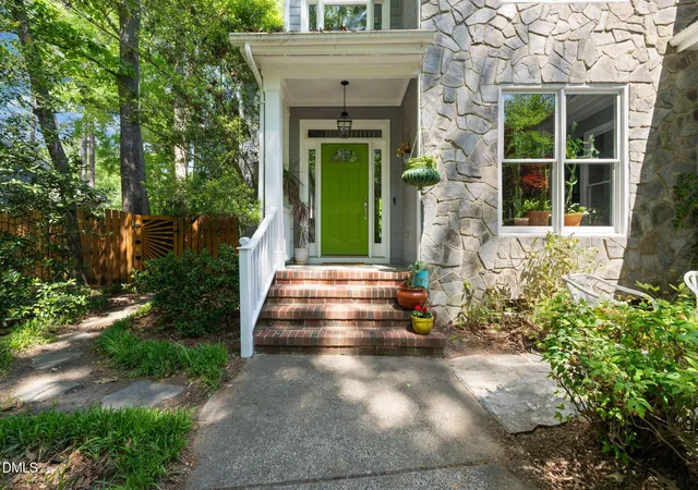Photo 3 of Single Family Residence at 2112 Ridgefield Dr, Chapel Hill, NC 27517 | MLS# 10160530 | | Sold on 2026-06-08