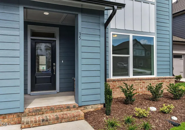 Photo 3 of Single family home for sale at 35 Restful Point, Fuquay Varina, NC 27526 | MLS# 10159773 | Listing updated on 2026-10-06