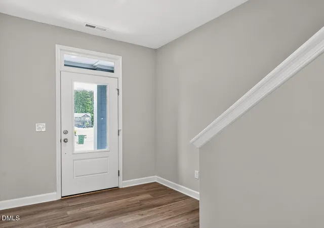 Photo 4 of Single family home for sale at 35 Restful Point, Fuquay Varina, NC 27526 | MLS# 10159773 | Listing updated on 2026-10-06