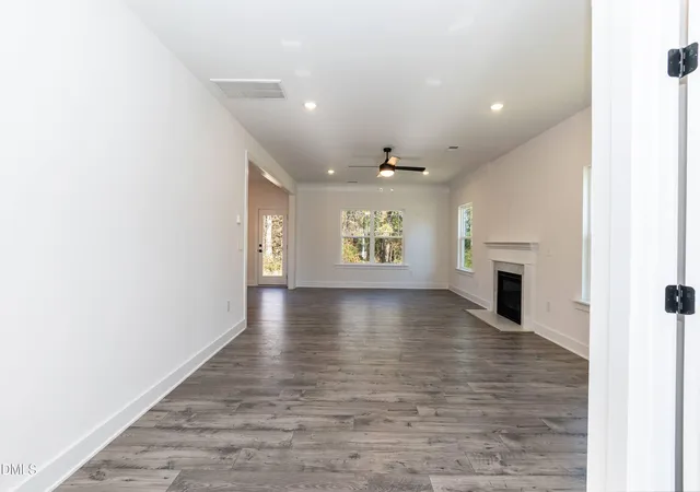 Photo 4 of Single family home for sale at 191 New Twin Branch Ct, Smithfield, NC 27577 | MLS# 10159812 | Listing updated on 2026-09-20