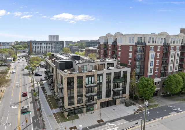 3rd image of 615 W Peace St #, 207, Raleigh, NC 27605 | MLS# 10160643