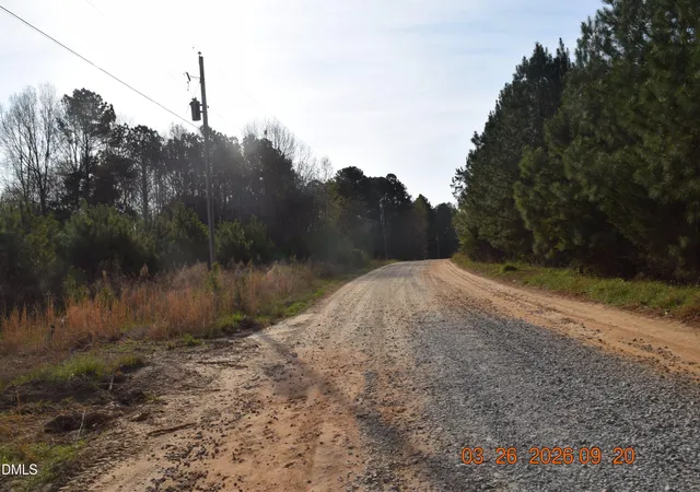 Photo 5 of Sale Pending at 309 Bluegrass Dr, Warrenton, NC 27589 | MLS# 10180738 | Listing updated on 2026-09-05
