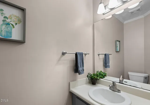 Photo 5 of Townhouse at 14 Citation Dr, Durham, NC 27713 | MLS# 10159983 | | Sold on 2026-05-20