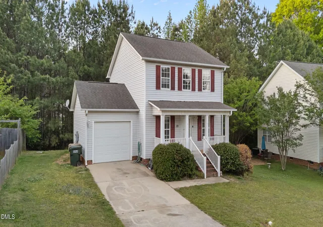 Homes for sale in Clayton, NC | 171 Randolph Dr, Clayton, NC 27520 | MLS# 10160411