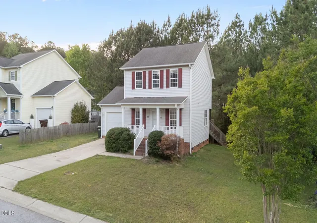 Homes for sale in Clayton, NC | 171 Randolph Dr, Clayton, NC 27520 | MLS# 10160411