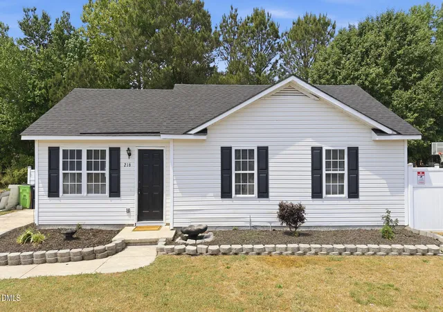 Homes for sale in Rocky Mount, NC | 216 Katie Dr, Rocky Mount, NC 27803 | MLS# 10163041