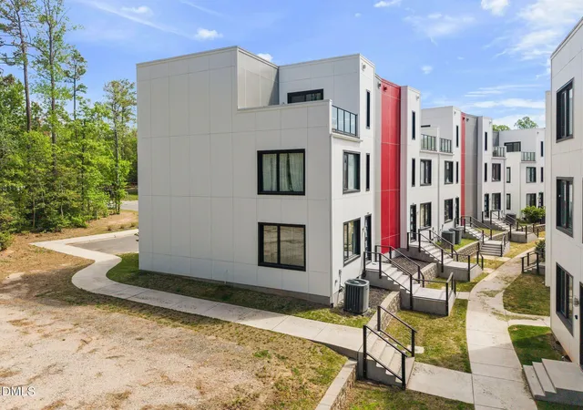 Photo 4 of Townhouse for sale at 1048 Nova St, Durham, NC 27713 | MLS# 10160581 | Listing updated on 2026-09-30